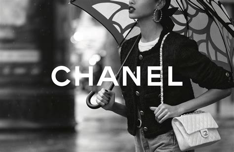 Chanel fashion marketing strategy